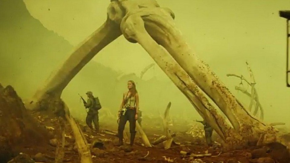 he lo trailer dau tien cua kong skull island
