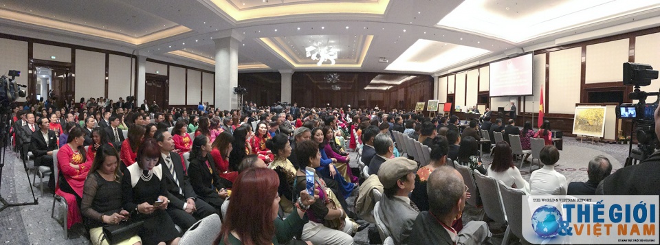 thu tuong tham dai su quan gap go dai dien nguoi viet tai duc