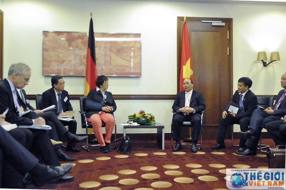 thu tuong tiep bo truong kinh te va nang luong duc