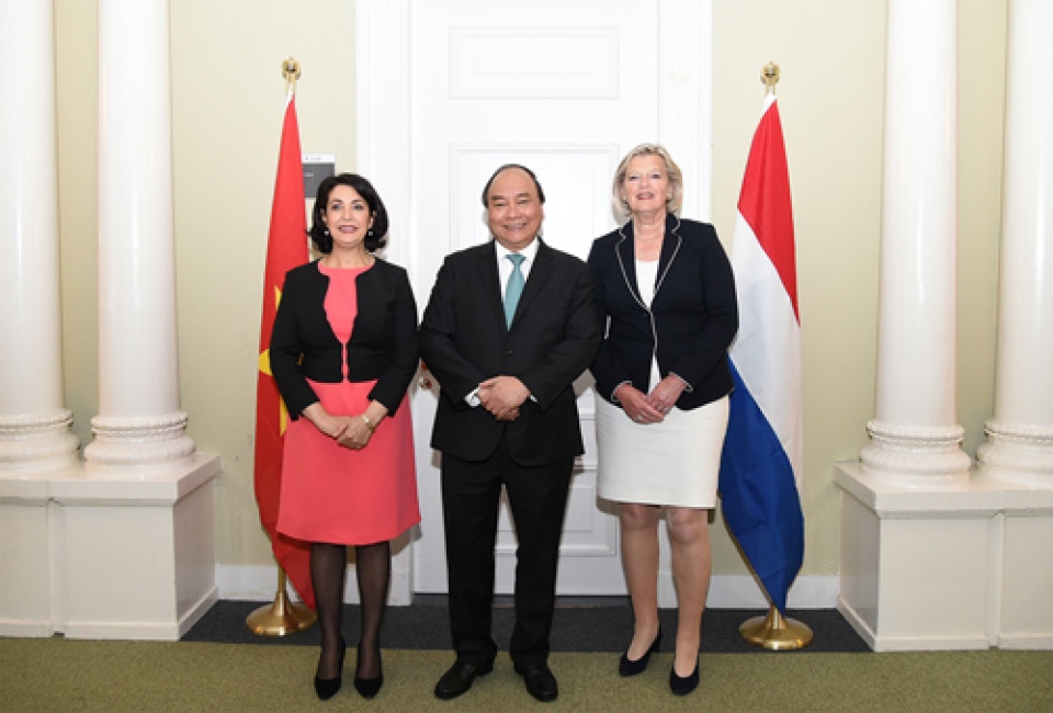 thuc day trien khai chuong trinh hop tac ve bien doi khi hau