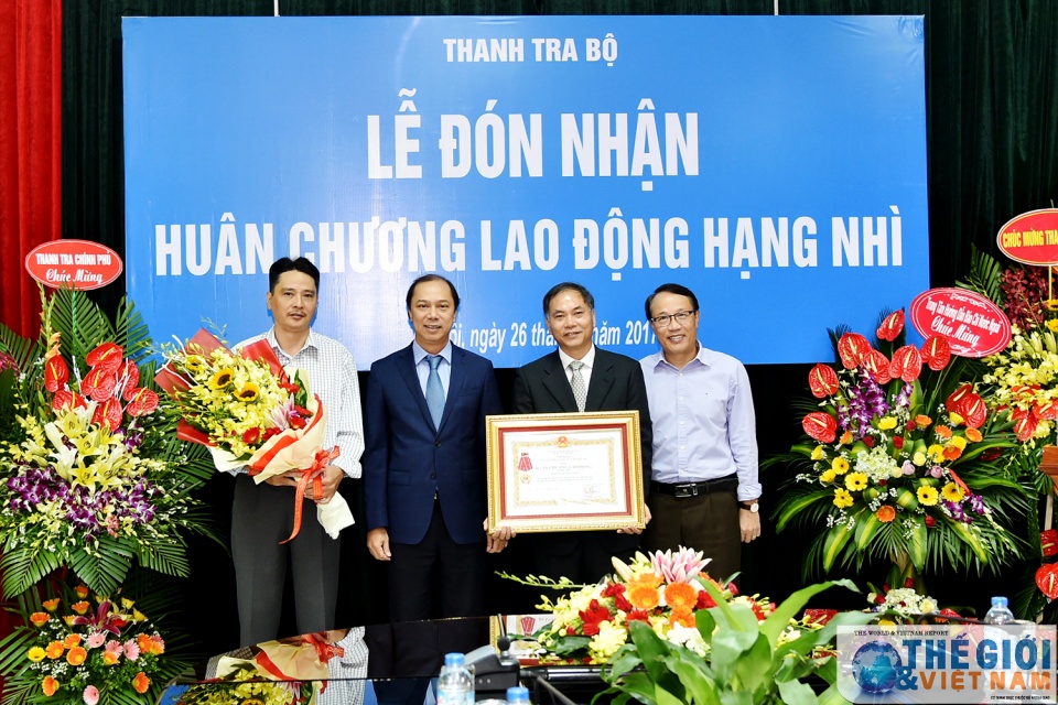 thanh tra bo ngoai giao don nhan huan chuong lao dong hang nhi