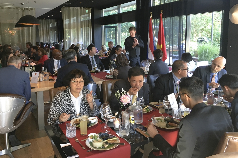 Ngày Ẩm thực Việt Nam tại La Hay, Hà Lan ngay am thuc viet nam tai la hay ha lan