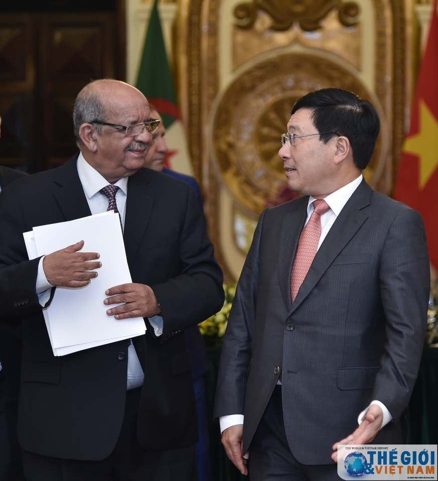 pho thu tuong pham binh minh tiep hoi dam bo truong ngoai giao algeria