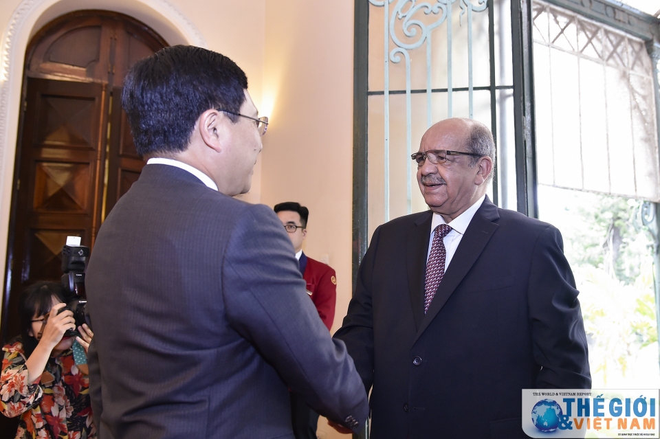 pho thu tuong pham binh minh tiep hoi dam bo truong ngoai giao algeria