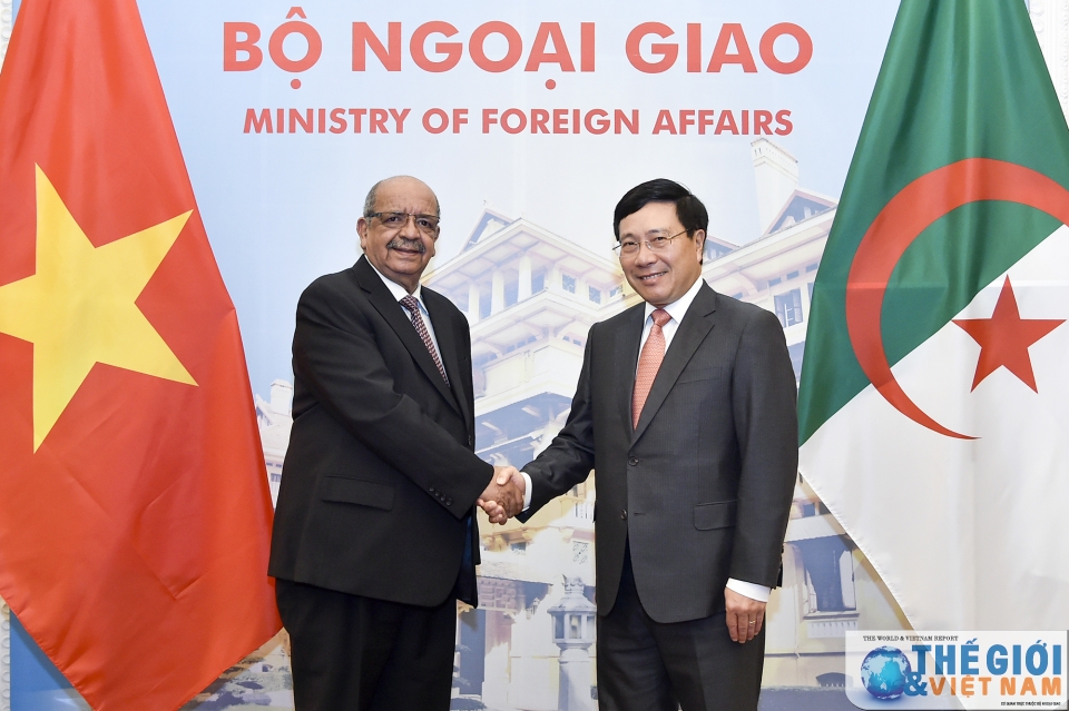 pho thu tuong pham binh minh tiep hoi dam bo truong ngoai giao algeria
