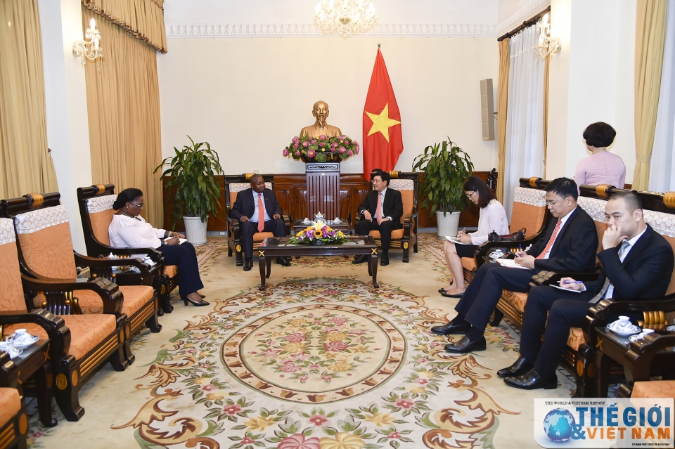 pho thu tuong pham binh minh tiep dai su mozambique