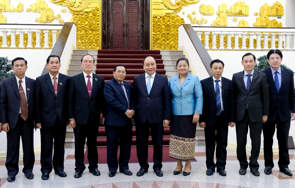 Thủ tướng Nguyễn Xuân Phúc tiếp Phó Chủ tịch Quốc hội Lào tin nhap 20180718225730