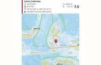 Động đất 7,3 độ ở Indonesi khiến một số ngôi nhà bị phá hủy