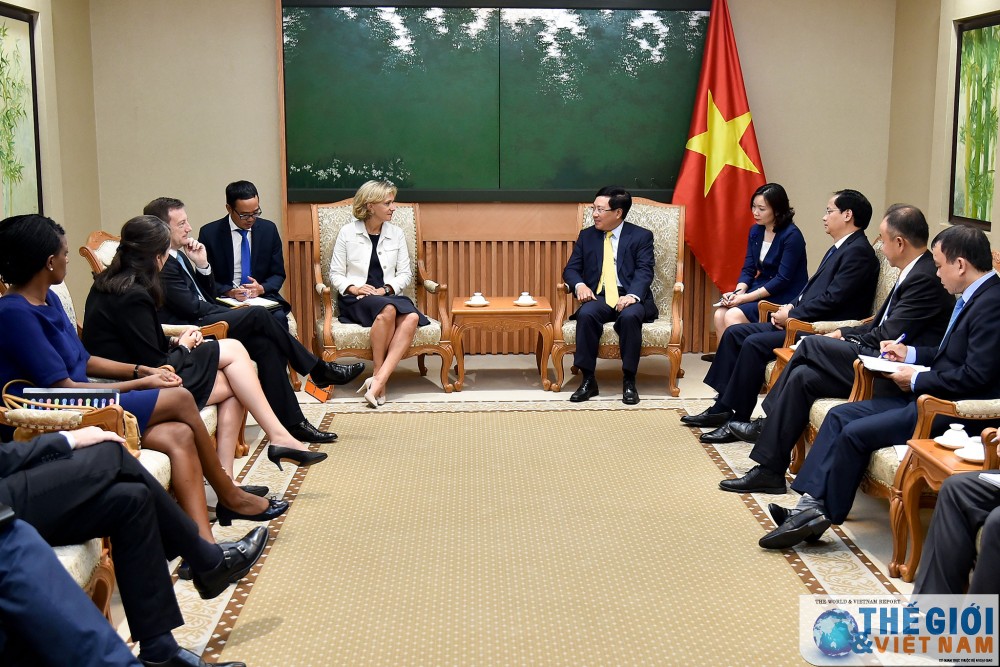 pho thu tuong pham binh minh tiep chu tich vung ile de france