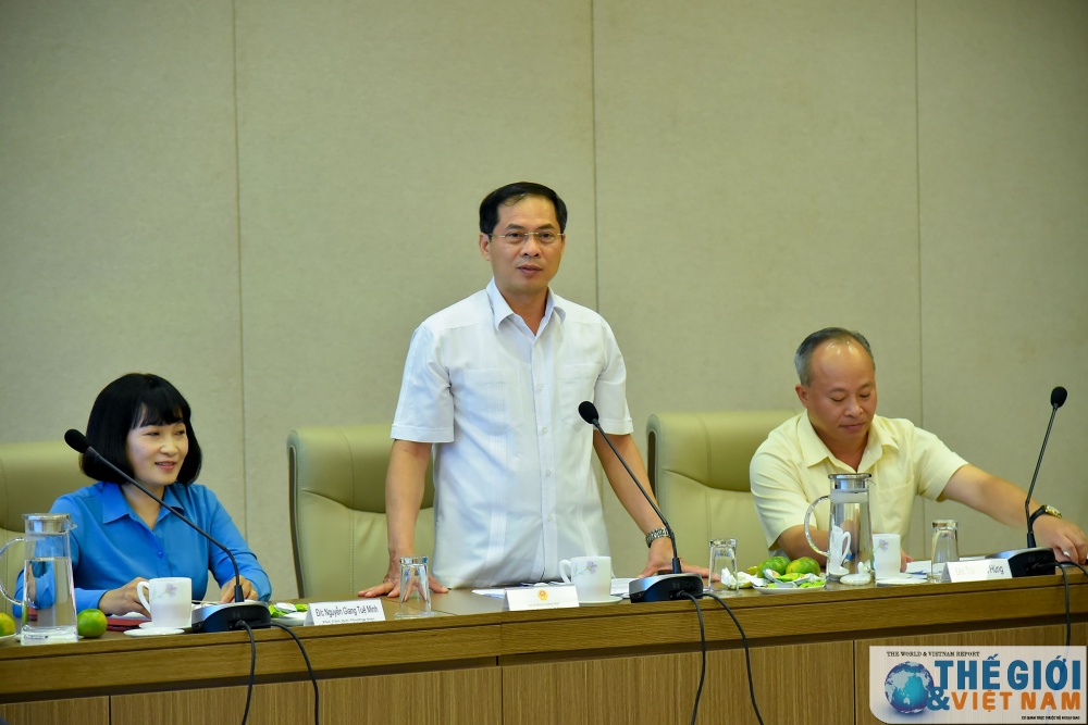 cong doan bo ngoai giao ho tro can bo nhan vien do anh huong cua dai dich covid 19 1