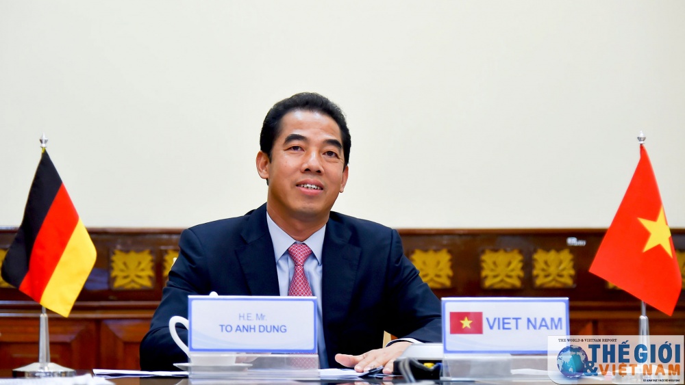 Đức quan tâm theo dõi và quan ngại tình hình căng thẳng hiện nay tại Biển Đông duc quan tam theo doi va quan ngai tinh hinh cang thang hien nay tai bien dong