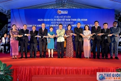 ASEAN: Tư duy, hành động Cộng đồng, gắn kết cùng vượt qua khó khăn