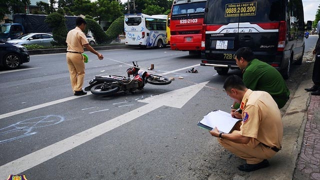 Ngày đầu nghỉ Tết Ất Tỵ số vụ tai nạn giao thông giảm mạnh