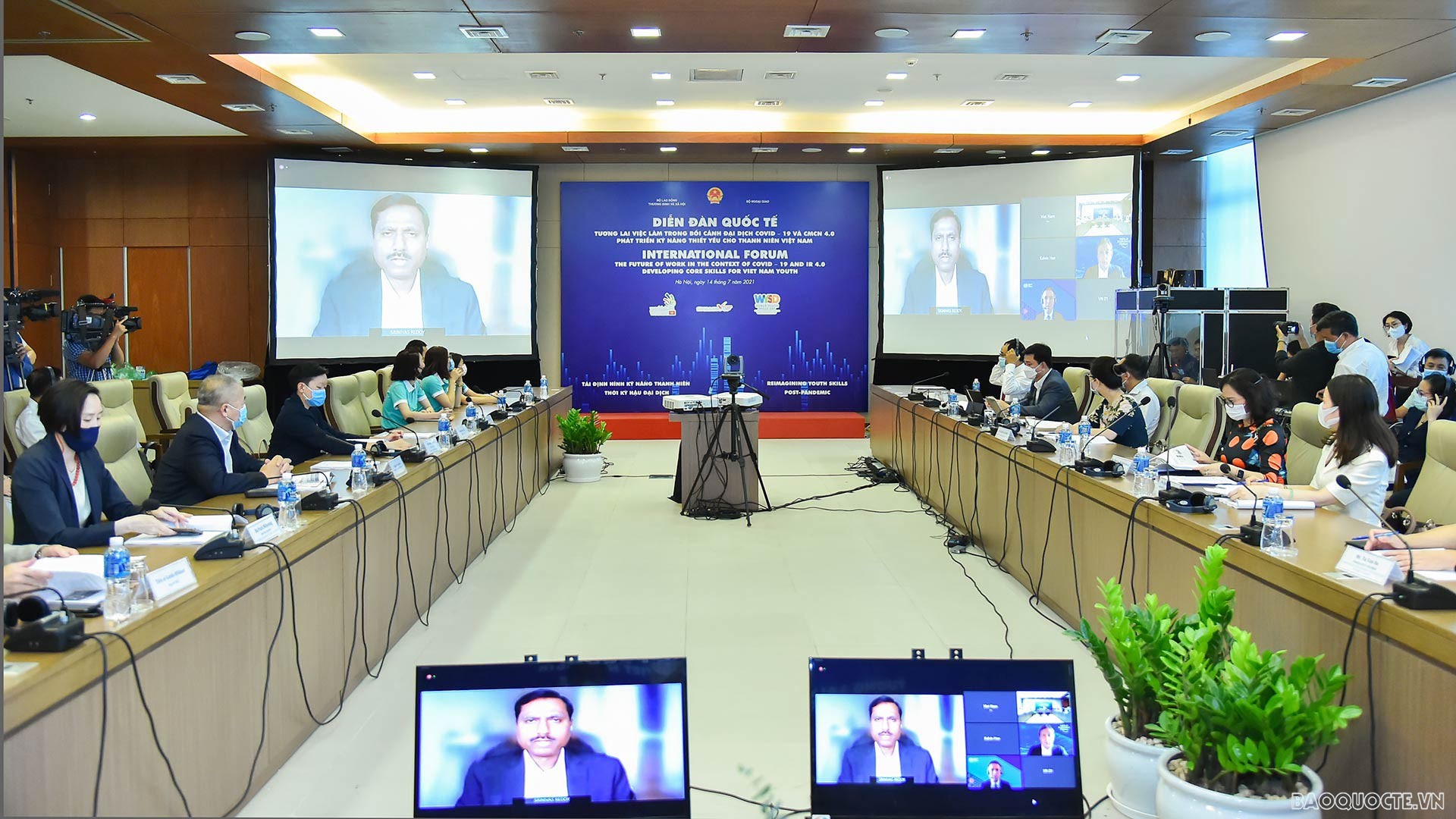 Tương lai việc làm trong bối cảnh đại dịch Covid-19 và cách mạng công nghiệp 4.0