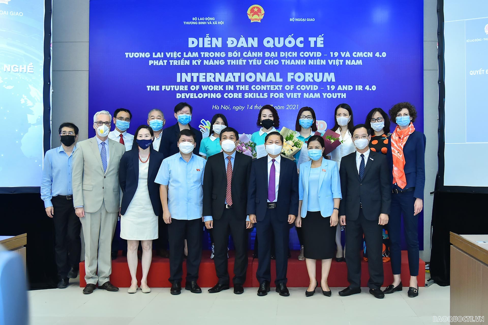 Tương lai việc làm trong bối cảnh đại dịch Covid-19 và cách mạng công nghiệp 4.0