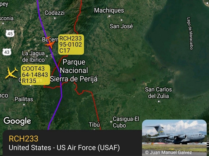 Venezuela tố máy bay quân sự Mỹ xâm phạm không phận, cảnh báo sẽ ‘phản ứng mạnh mẽ’. Đường bay của chiếc C-17 và RC-135 Mỹ tối 22/7. (Nguồn: ADB-S Exchange)