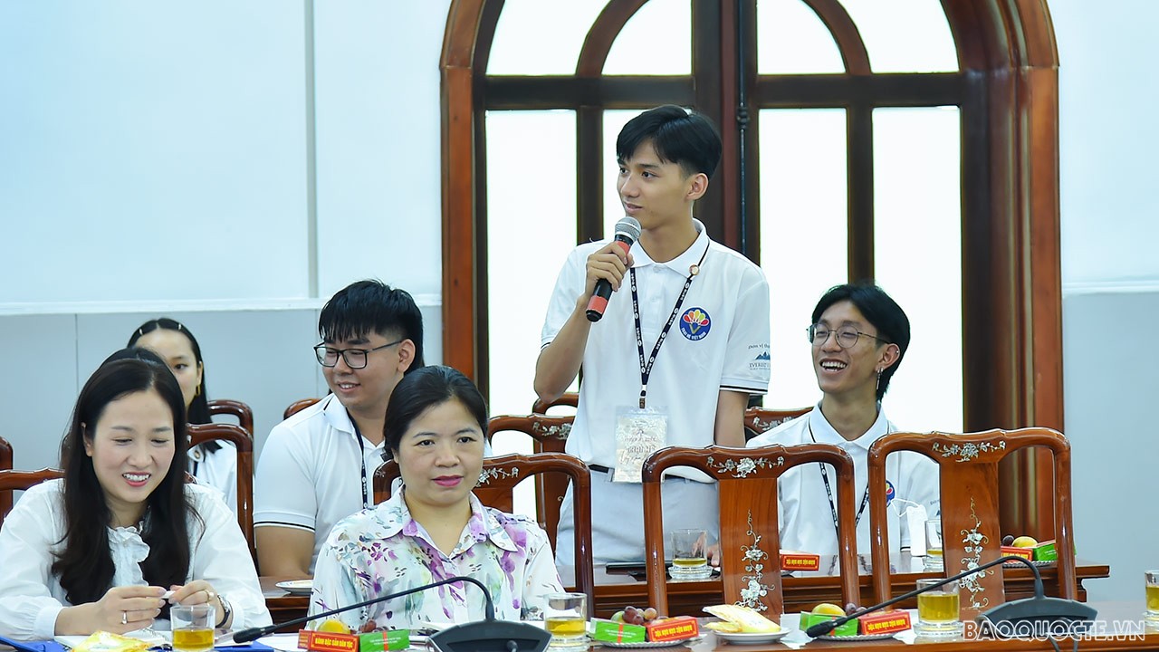 Mặt trận Tổ quốc gặp mặt hơn 100 đại biểu kiều bào trẻ dự ‘Trại hè Việt Nam năm 2022’