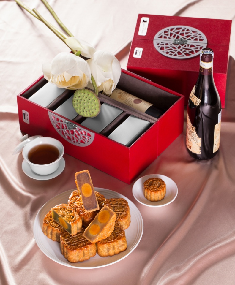 diem mat cac loai banh trung thu khach san 5 sao tai ha noi