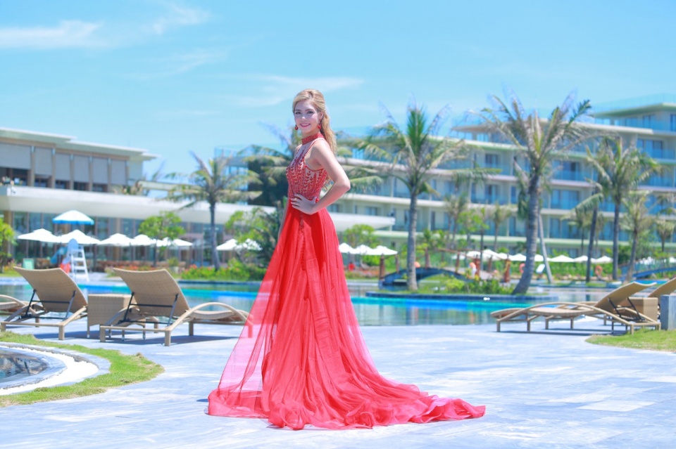 co gai my goc viet voi tam long nhan ai