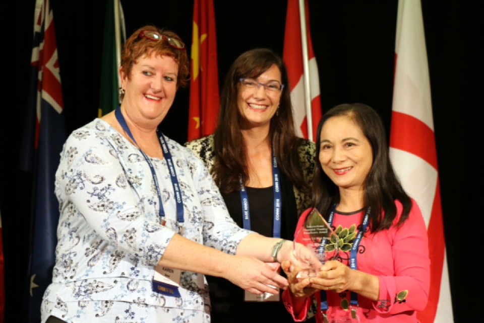 Việt Nam giành Giải thưởng Cán bộ Hộ sinh Xuất sắc Quốc tế nu ho sinh viet nam gianh giai thuong can bo ho sinh xuat sac quoc te