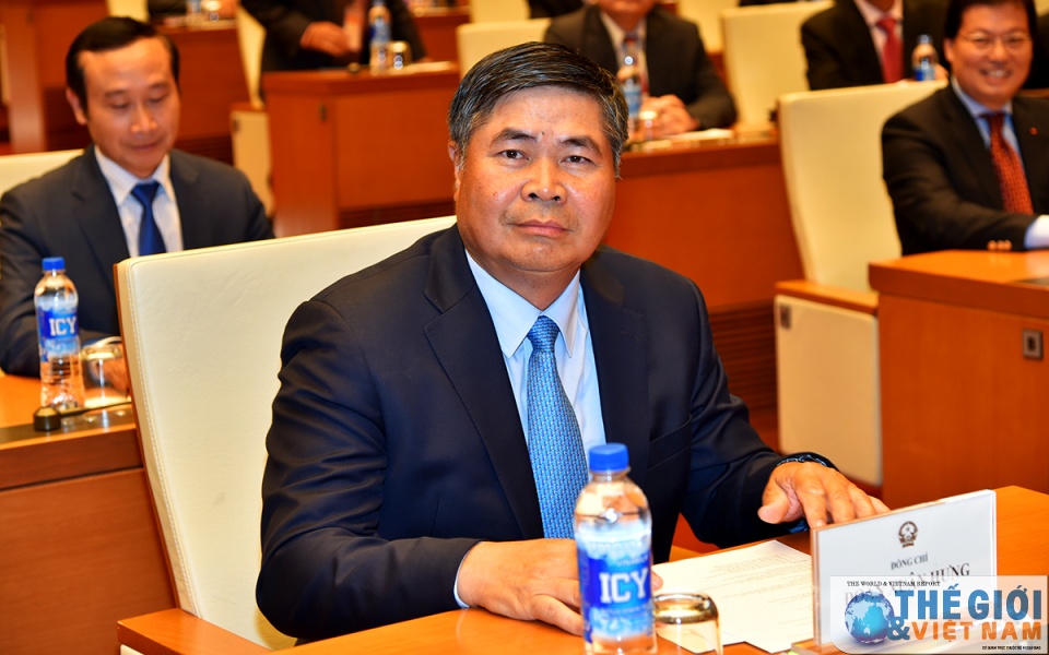 mot so hinh anh ben le chu tich quoc hoi tiep doan cac dai su viet nam o nuoc ngoai