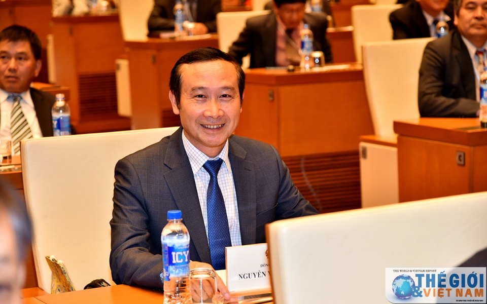 mot so hinh anh ben le chu tich quoc hoi tiep doan cac dai su viet nam o nuoc ngoai