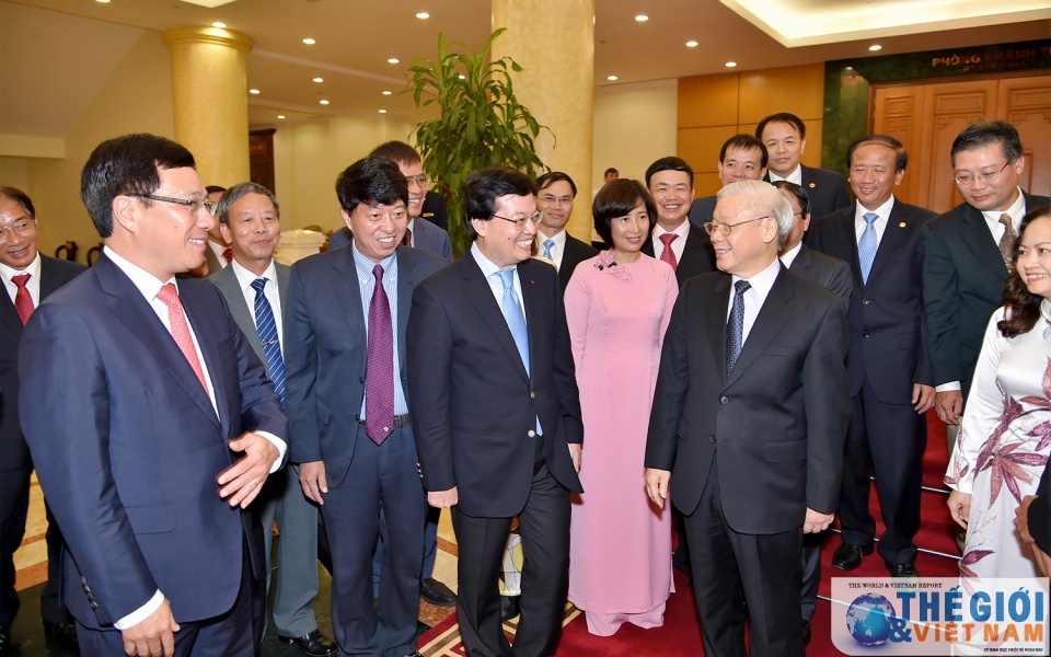 tong bi thu gui gam 10 chu toi cac dai su