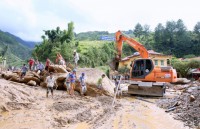 chung tay cung nhan dan mien nui phia bac khac phuc hau qua mua lu