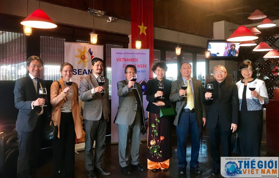 Tuần lễ Văn hóa, Du lịch, Ẩm thực Việt Nam tại Nam Phi tin nhap 20170811171521