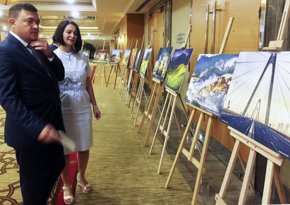 ky niem 72 nam quoc khanh viet nam tai tho nhi ky