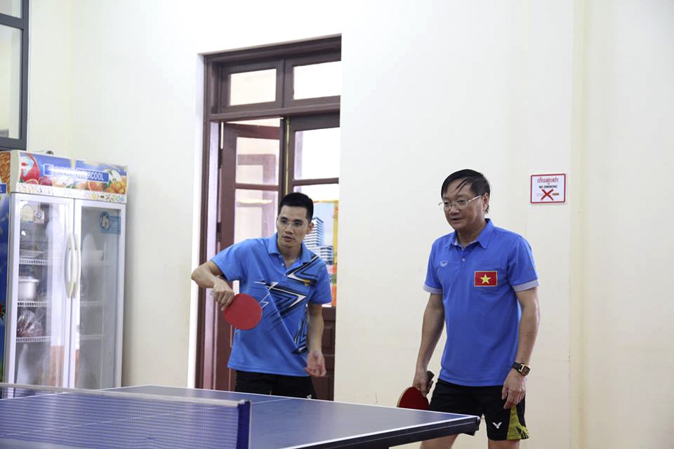 Giao lưu thể thao mừng Quốc khách tại Lào tin nhap 20170819082629