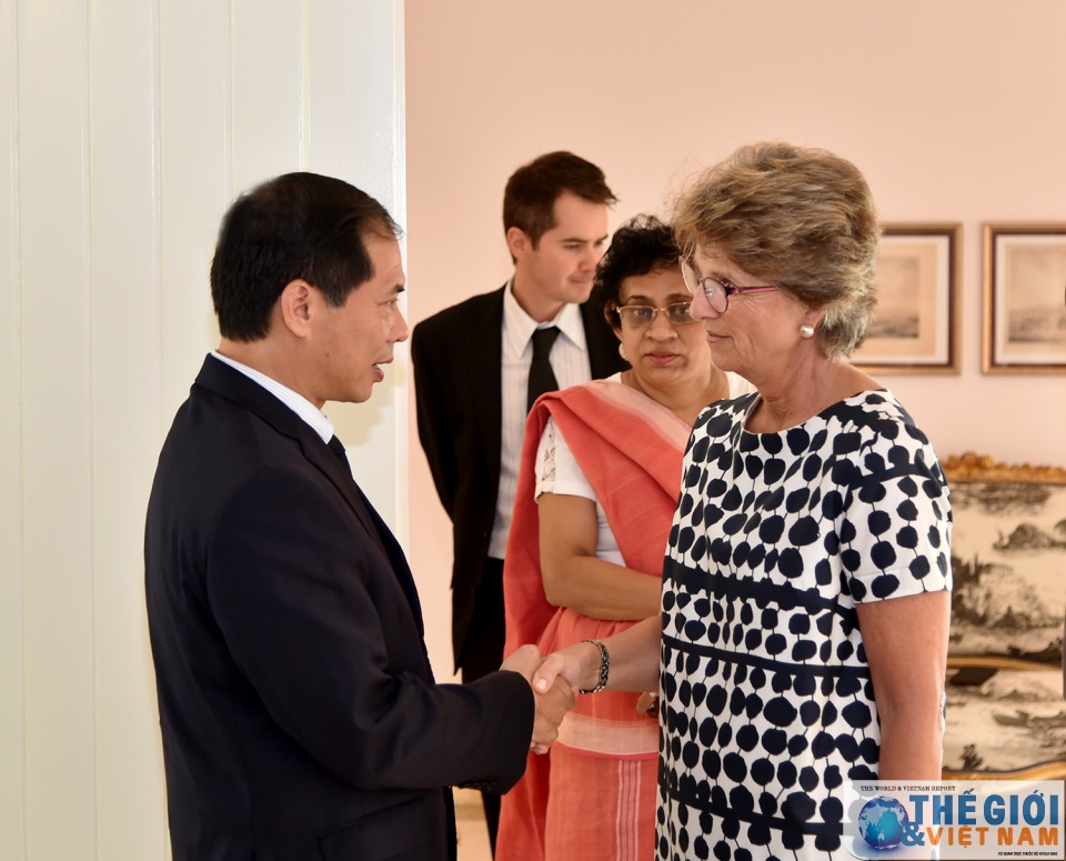 viet nam chia buon sau su kien khung bo o tay ban nha