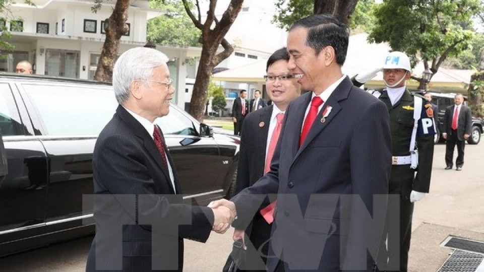 tong bi thu nguyen phu trong mot nhan cach lon