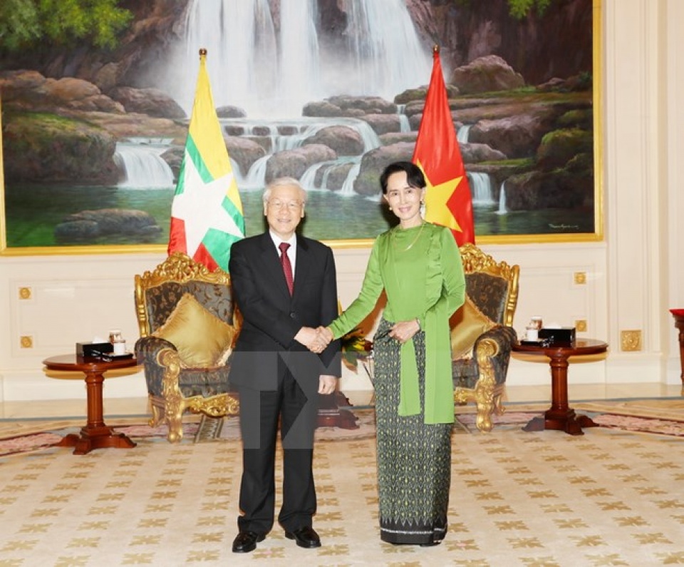 tong bi thu hoi kien voi co van nha nuoc myanmar aung san suu kyi