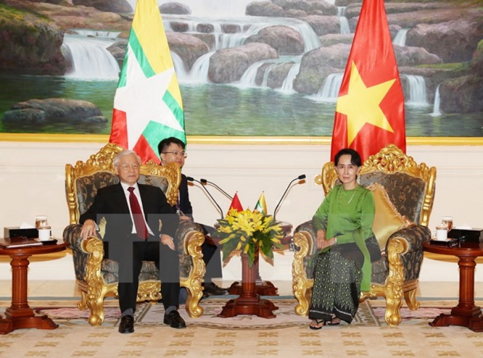 tong bi thu hoi kien voi co van nha nuoc myanmar aung san suu kyi