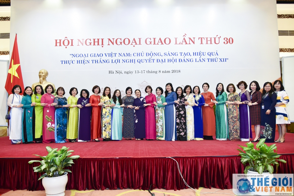 nhung hinh anh ben le hoi nghi ngoai giao lan thu 30
