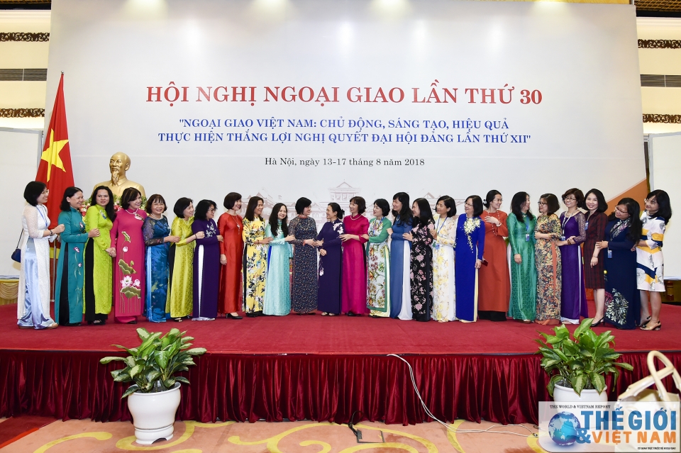 nhung hinh anh ben le hoi nghi ngoai giao lan thu 30