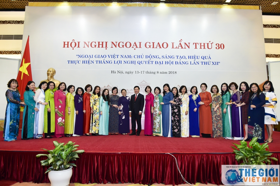 nhung hinh anh ben le hoi nghi ngoai giao lan thu 30
