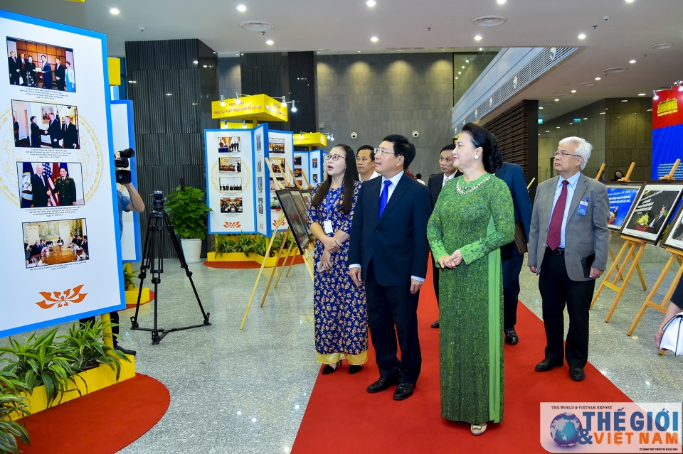 hoi nghi ngoai giao 30 nhung hinh anh tai phien doi ngoai quoc hoi