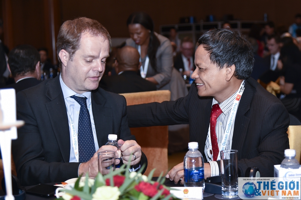 thoi diem quan trong cua khu vuc de huong den bien