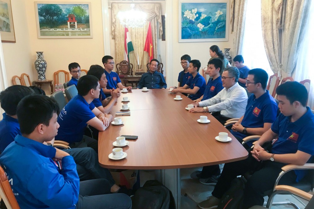 Việt Nam đạt thành tích ấn tượng tại Kỳ thi Thiên văn và Vật lý thiên văn quốc tế lần thứ 13