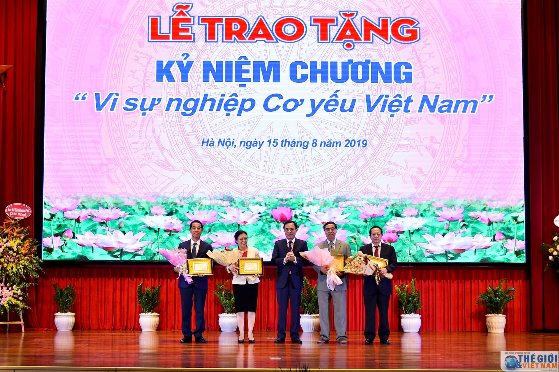 pho thu tuong pham binh minh du le ky niem 50 nam co yeu ngoai giao