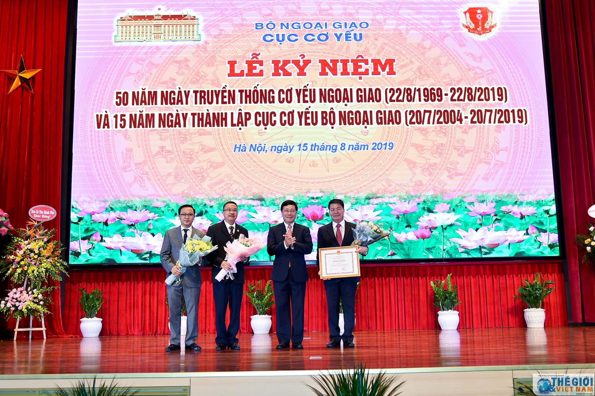 pho thu tuong pham binh minh du le ky niem 50 nam co yeu ngoai giao