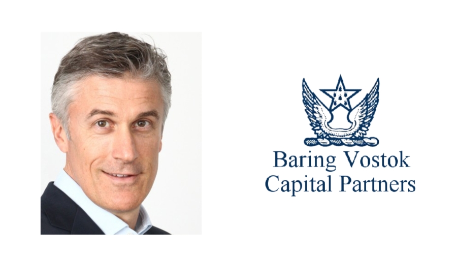 to a a n nga le nh qua n thu c ta i gia do i vo i hai nha da u tu phap va my