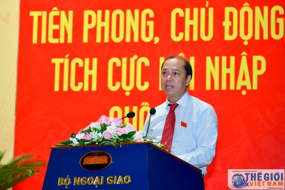 phien-hop-tru-bi-dai-hoi-dai-bieu-dang-bo-bo-ngoai-giao-lan-thu-xxviii-10