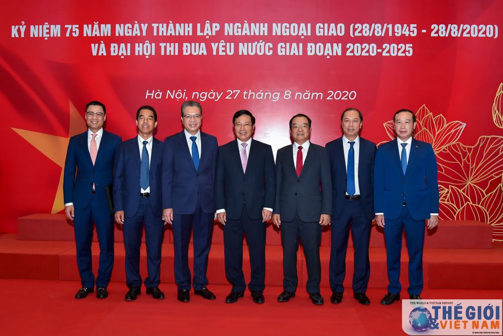 mot-so-hinh-anh-tai-le-ky-niem-75-nam-ngay-thanh-lap-nganh-ngoai-giao