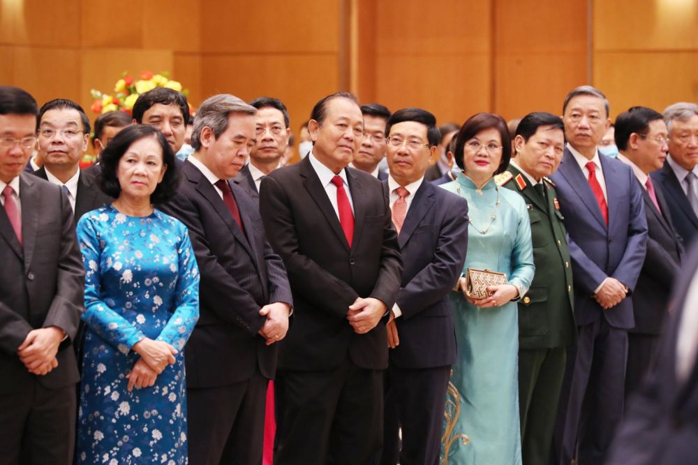 thu-tuong-nguyen-xuan-phuc-va-phu-nhan-chu-tri-le-ky-niem-75-nam-quoc-khanh-29-5