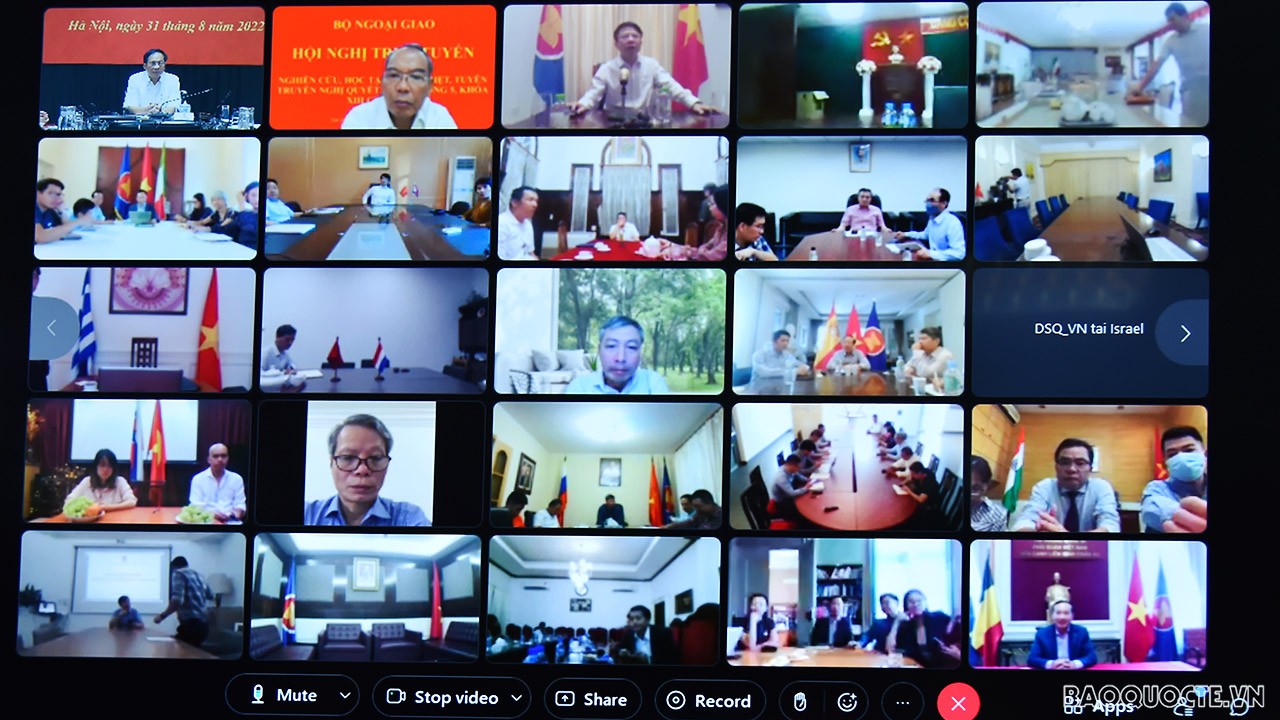 Quán triệt Nghị quyết Trung ương 5 đến các cấp ủy trực thuộc ở nước ngoài