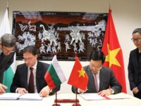 hop tac quoc te va khu vuc la yeu to then chot giup phat trien ben vung