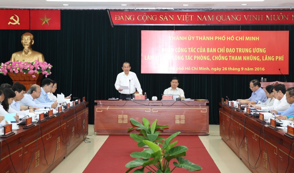 TPHCM cần đẩy nhanh xử lý các vụ tham nhũng nghiêm trọng tin nhap 20160926214320